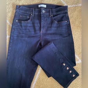 Loft Dark wash stretch skinny Jean. Size 4 / 27. Slim fit. Ankle details.